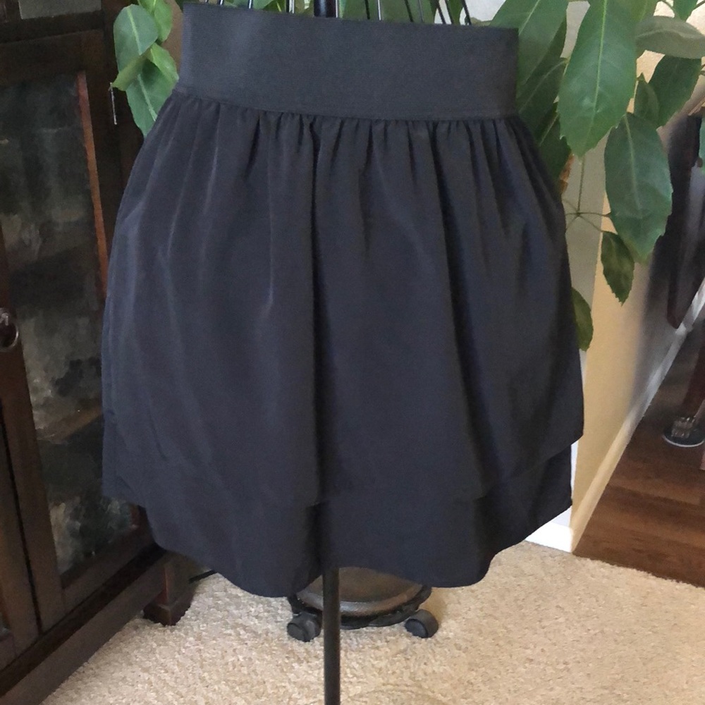 Black tiered skirt